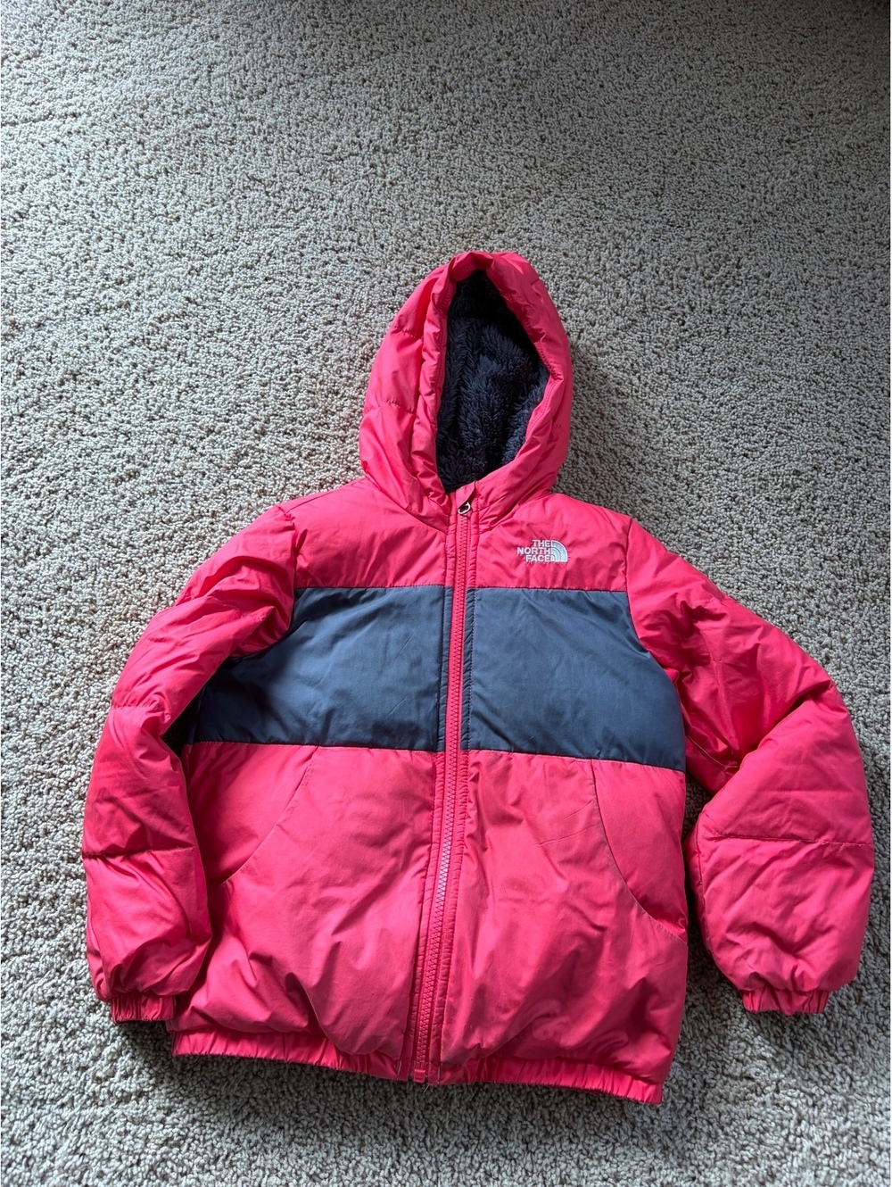 The North Face Toddler Moondoggy Down Hoodie Jacket, Size 6T, Pink/Gray" soiling